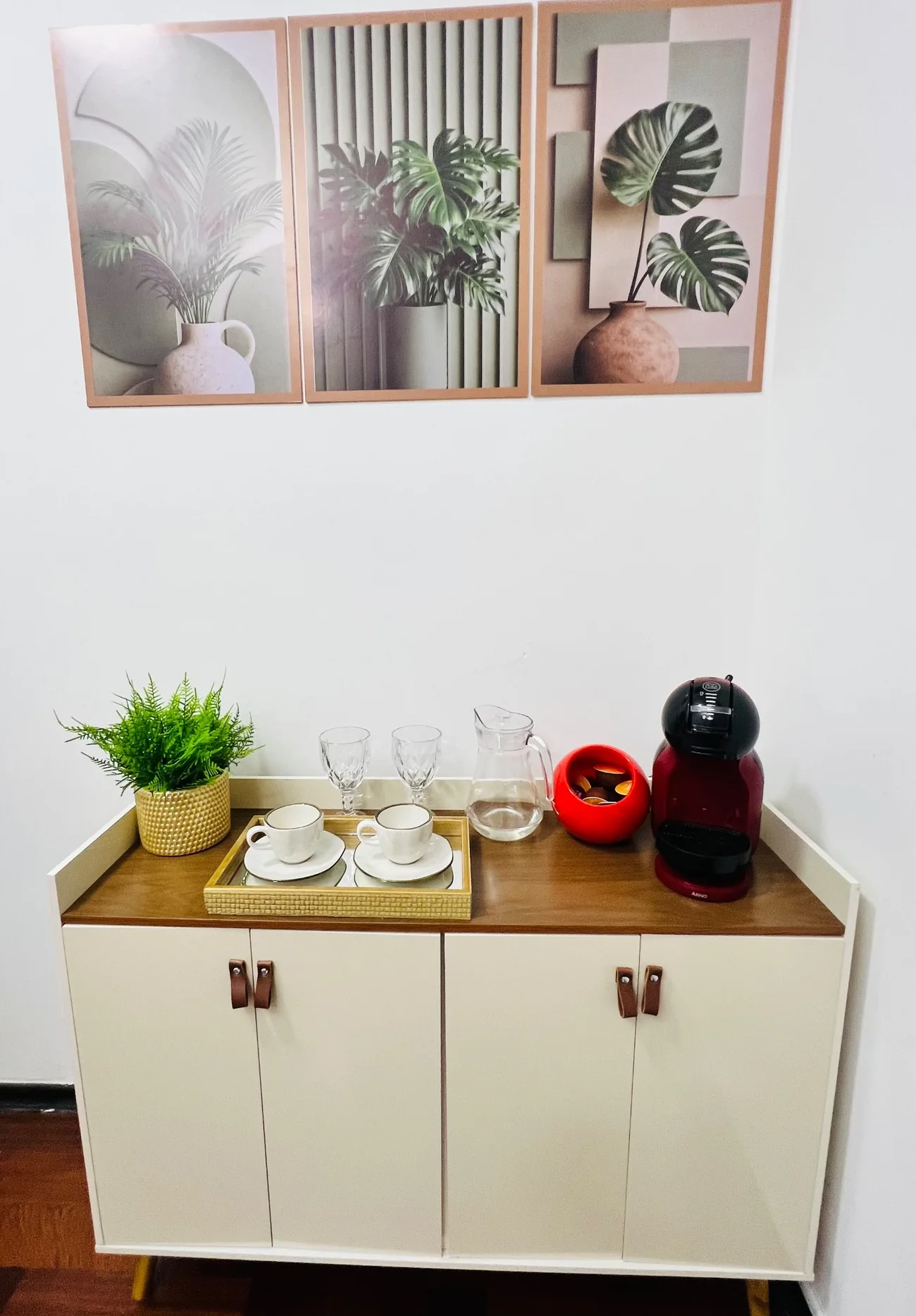 Área de acolhimento do consultório